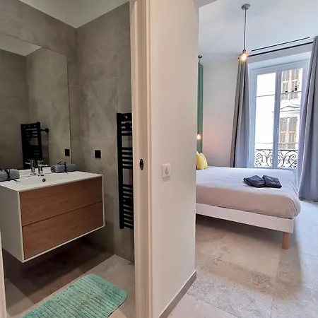 Luxury Assalit Lägenhet *