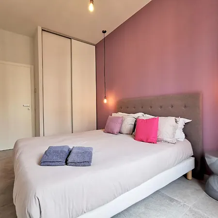 Luxury Assalit Διαμέρισμα *